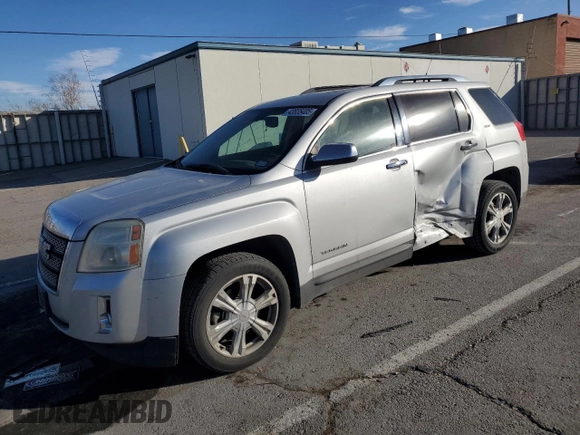 2010 GMC Terrain SLT-2 with VIN 2CTALHEW4A6382697, listed as a Copart auction lot 43835405 with 172,924 mi miles and Salvage Title. Bid and sale history available at carsss.com. Image 1.