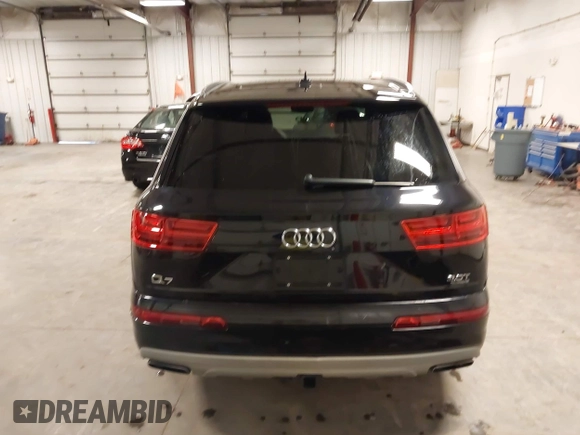 2017 Audi Q7 Prestige with VIN WA1VABF71HD043036, listed as a IAAI auction lot 42255140 with 90,009 mi miles and . Bid and sale history available at DreamBid. Image 17.