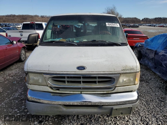 1998 Ford Econoline Cargo with VIN 1FDRE1429WHB71880, listed as a Copart auction lot 46426475 with 218,303 mi miles and Salvage Title. Bid and sale history available at DreamBid. Image 5.