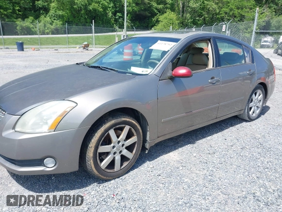 2005 Nissan Maxima SL with VIN 1N4BA41E75C827514, listed as a IAAI auction lot 42278792 with 211,365 mi miles and . Bid and sale history available at DreamBid. Image 2.