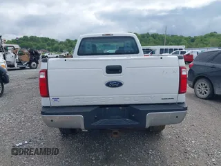 2015 Ford Super Duty F-250 SRW XLT with VIN 1FT7X2B69FEC44250, listed as a IAAI auction lot 42090730 with 286,471 mi miles. Bid and sale history available at carsss.com. Image 15.