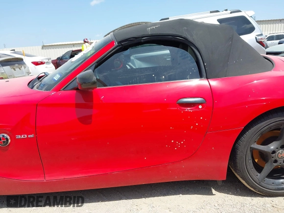 2007 BMW Z4 3.0si with VIN 4USBU53577LX02286, listed as a IAAI auction lot 42531826 with 110,423 mi miles and . Bid and sale history available at DreamBid. Image 13.