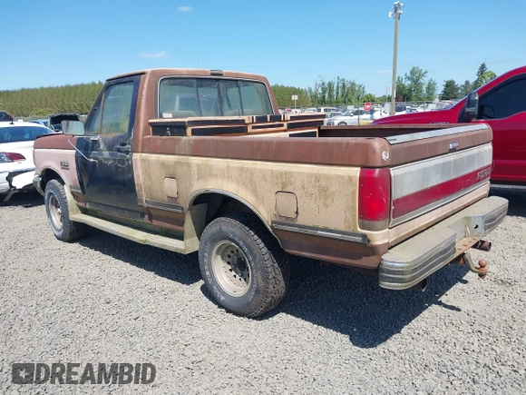 1987 Ford F-150 with VIN 1FTEF14N8HPB08224, listed as a IAAI auction lot 42047520 with 72,977 mi miles. Bid and sale history available at carsss.com. Image 3.
