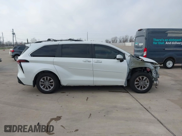 2023 Toyota Sienna XLE с VIN 5TDYRKEC4PS141247, выставлен на аукционе IAAI как лот 41791278 с пробегом 24 851 миль миль и . История ставок и продаж доступна на DreamBid. Изображение 13.