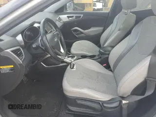 2012 Hyundai Veloster w/Black Int с VIN KMHTC6AD2CU063070, выставлен на аукционе Copart как лот 60391315 с пробегом 153 745 миль миль и Списание • Salvage title. История ставок и продаж доступна на DreamBid. Изображение 7.