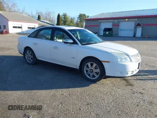 2008 Mercury Sable z VIN 1MEHM43W28G610353, wystawiony jako IAAI lot #41983475 z przebiegiem 211 781 mil mil oraz . Historia ofert i sprzedaży dostępna na DreamBid. Obrazek 1.
