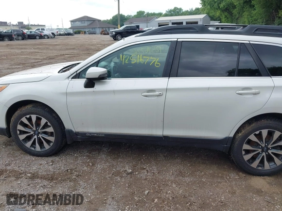 2015 Subaru Outback Limited with VIN 4S4BSENC7F3267464, listed as a IAAI auction lot 42516776 with 165,197 mi miles and . Bid and sale history available at DreamBid. Image 14.