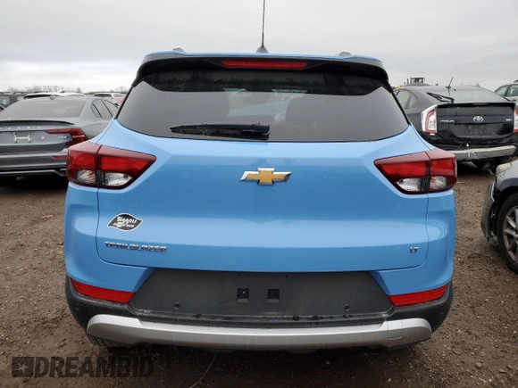 2024 Chevrolet TrailBlazer LT with VIN KL79MPSL4RB135430, listed as a Copart auction lot 80731624 with 2,192 mi miles and Salvage Title. Bid and sale history available at DreamBid. Image 6.