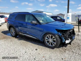 2022 Ford Explorer XLT with VIN 1FMSK8DH8NGB18244, listed as a Copart auction lot 48487825 with 54,130 mi miles and Salvage Title. Bid and sale history available at carsss.com. Image 4.