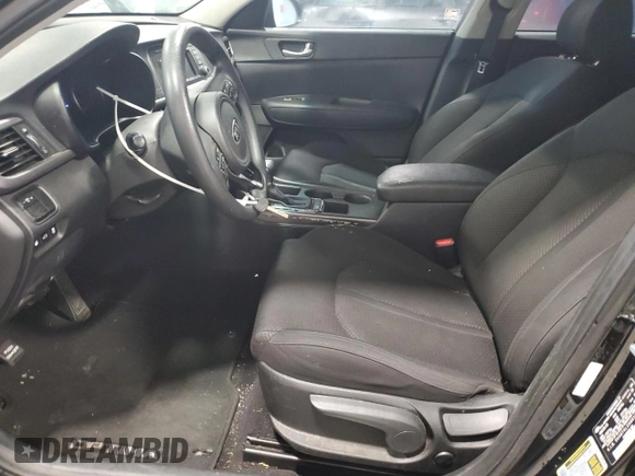 2016 Kia Optima LX z VIN 5XXGT4L35GG103586, wystawiony jako Copart lot #51571975 z przebiegiem 142 937 mil mil oraz Szkoda całkowita • Salvage title. Historia ofert i sprzedaży dostępna na DreamBid. Obrazek 7.