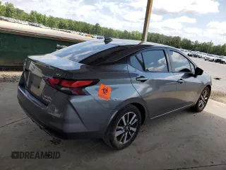 2021 Nissan Versa SV z VIN 3N1CN8EV0ML840177, wystawiony jako Copart lot #57823925 z przebiegiem 100 508 mil mil oraz Szkoda całkowita • Salvage title. Historia ofert i sprzedaży dostępna na DreamBid. Obrazek 3.