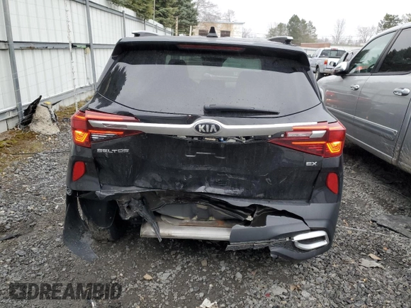 2021 Kia Seltos EX with VIN KNDERCAA1M7142522, listed as a Copart auction lot 50366095 with 36,546 mi miles and Salvage Title. Bid and sale history available at carsss.com. Image 6.