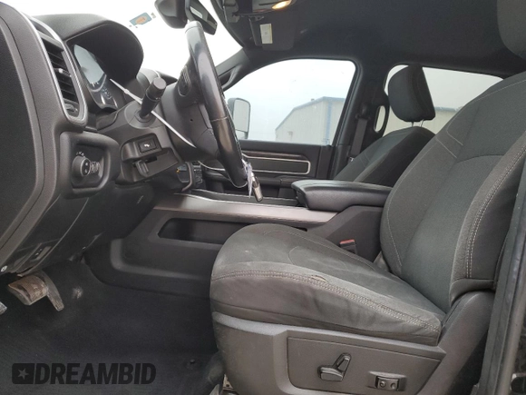 2019 Ram 2500 Lone Star with VIN 3C6UR5ML0KG647822, listed as a Copart auction lot 82330024 with 173,119 mi miles and Salvage title. Bid and sale history available at DreamBid. Image 7.