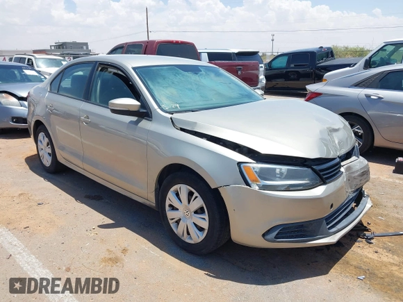 2014 Volkswagen Jetta SE with VIN 3VWD17AJ2EM314622, listed as a IAAI auction lot 42358394 with 105,654 mi miles and . Bid and sale history available at DreamBid. Image 1.