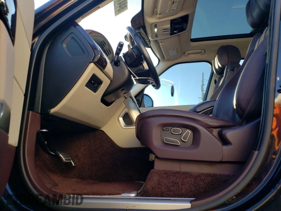 2014 Land Rover Range Rover Autobiography with VIN SALGV2EF4EA130544, listed as a Copart auction lot 84410274 with 172,350 mi miles and Clean Title. Bid and sale history available at DreamBid. Image 7.