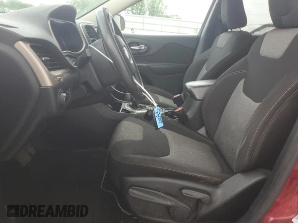 2016 Jeep Cherokee Sport с VIN 1C4PJLAB5GW190723, выставлен на аукционе Copart как лот 59732875 с пробегом 110 680 миль миль и Списание • Salvage title. История ставок и продаж доступна на DreamBid. Изображение 7.