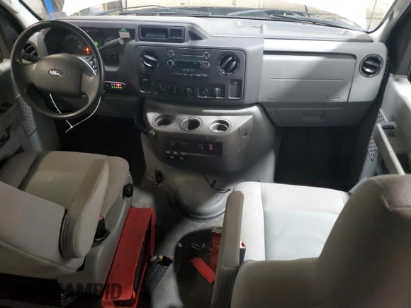 2014 Ford Econoline Cargo Commercial with VIN 1FTSS3EL1EDA21754, listed as a Copart auction lot 51676975 with 146,897 mi miles and Clean Title. Bid and sale history available at DreamBid. Image 8.