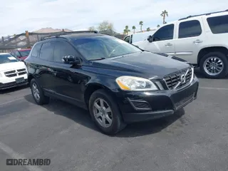 2012 Volvo XC60 3.2L with VIN YV4952DLXC2274644, listed as a IAAI auction lot 41852791 with 191,653 mi miles. Bid and sale history available at carsss.com. Image 1.