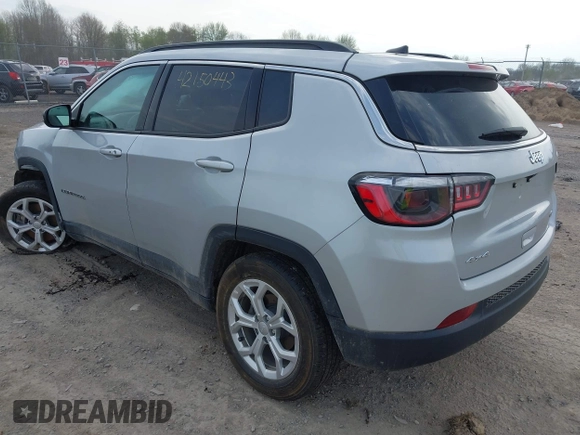 2024 Jeep Compass Latitude with VIN 3C4NJDBN0RT124448, listed as a IAAI auction lot 42150443 with 20,526 mi miles. Bid and sale history available at carsss.com. Image 3.