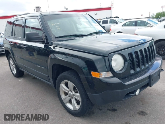 2013 Jeep Patriot Latitude z VIN 1C4NJRFB9DD165768, wystawiony jako IAAI lot #42175812 z przebiegiem 185 023 mil mil oraz . Historia ofert i sprzedaży dostępna na DreamBid. Obrazek 1.
