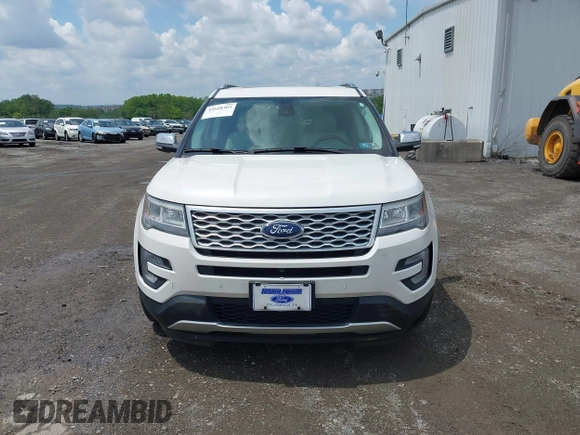2017 Ford Explorer Platinum z VIN 1FM5K8HT9HGD01300, wystawiony jako IAAI lot #42628364 z przebiegiem 107 191 mil mil oraz . Historia ofert i sprzedaży dostępna na DreamBid. Obrazek 13.