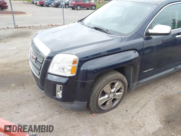 2015 GMC Terrain SLT with VIN 2GKFLYE32F6357641, listed as a IAAI auction lot 40746123 with 117,291 mi miles. Bid and sale history available at carsss.com. Image 17.