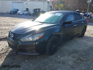 2018 Nissan Altima 2.5 SV with VIN 1N4AL3APXJC295168, listed as a IAAI auction lot 40952599 with 60,943 mi miles. Bid and sale history available at carsss.com. Image 20.
