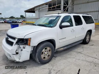 2013 Chevrolet Suburban LT с VIN 1GNSCJE01DR102690, выставлен на аукционе Copart как лот 61018625 с пробегом 192 796 миль миль и Списание • Salvage title. История ставок и продаж доступна на DreamBid. Изображение 1.