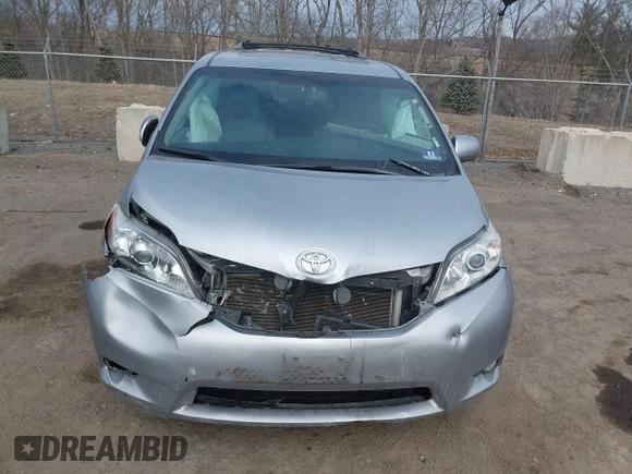 2015 Toyota Sienna Limited with VIN 5TDDK3DC6FS111465, listed as a IAAI auction lot 41698574 with 195,553 mi miles and . Bid and sale history available at DreamBid. Image 12.