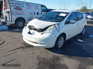 2015 Nissan LEAF SL with VIN 1N4AZ0CP7FC332890, listed as a IAAI auction lot 41239905 with 94,466 mi miles. Bid and sale history available at carsss.com. Image 2.