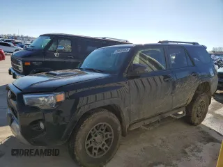 2019 Toyota 4Runner SR5 with VIN JTEBU5JR5K5721939, listed as a Copart auction lot 39935063 with 144,052 mi miles and Salvage title. Bid and sale history available at DreamBid. Image 1.