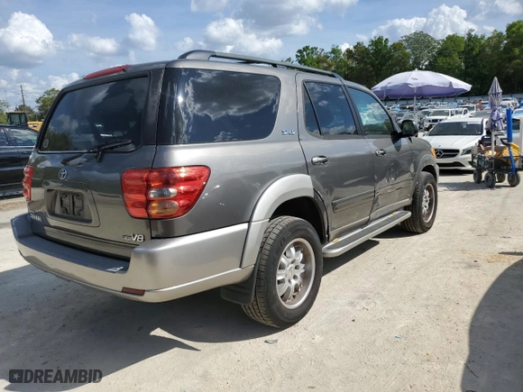 2004 Toyota Sequoia SR5 with VIN 5TDZT34A64S222872, listed as a Copart auction lot 50232445 with 236,599 mi miles and Salvage Title. Bid and sale history available at carsss.com. Image 3.