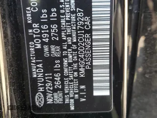 2012 Hyundai Genesis 3.8L z VIN KMHGC4DD2CU179287, wystawiony jako Copart lot #52550805 z przebiegiem 132 284 mil mil oraz Szkody całkowita. Historia ofert i sprzedaży dostępna na DreamBid. Obrazek 12.