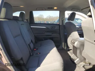 2018 Toyota Highlander LE with VIN 5TDZZRFH6JS288376, listed as a Copart auction lot 43353975 with 93,706 mi miles and Non repairable. Bid and sale history available at DreamBid. Image 11.