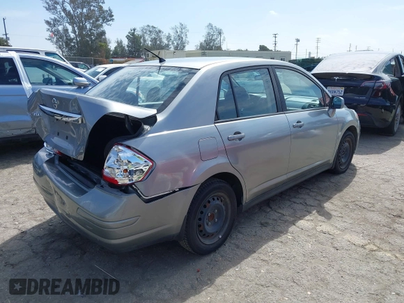2011 Nissan Versa 1.8 S with VIN 3N1BC1AP0BL423655, listed as a IAAI auction lot 41816518 with 89,862 mi miles. Bid and sale history available at carsss.com. Image 4.