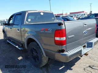 2004 Ford F-150 XLT with VIN 1FTPW14504KA75025, listed as a IAAI auction lot 41794581 with 213,022 mi miles. Bid and sale history available at carsss.com. Image 3.