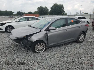 2022 Hyundai Accent SE z VIN 3KPC24A64NE189980, wystawiony jako Copart lot #56466595 z przebiegiem 72 607 mil mil oraz Nie do naprawy • Non repairable. Historia ofert i sprzedaży dostępna na DreamBid. Obrazek 1.