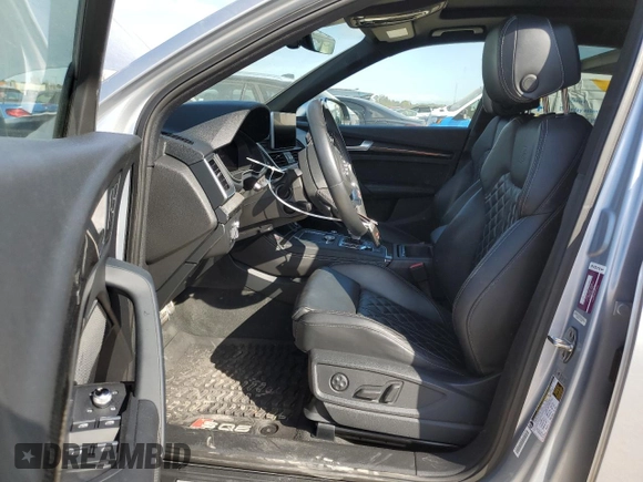 2018 Audi SQ5 Prestige with VIN WA1C4AFY3J2220186, listed as a Copart auction lot 40468764 with 19,476 mi miles and Non Repairable. Bid and sale history available at DreamBid. Image 7.