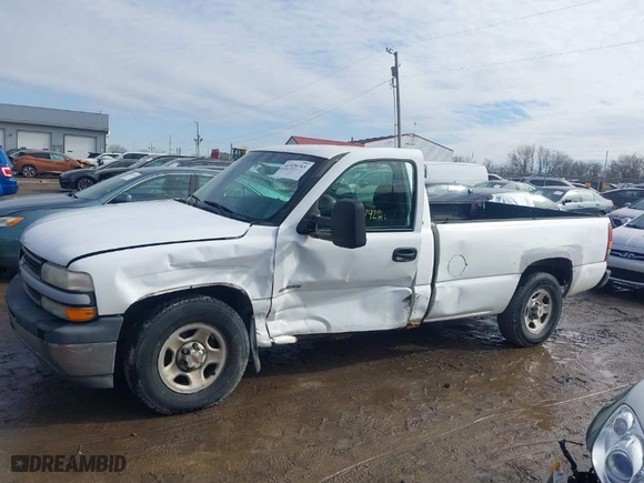 2002 Chevrolet Silverado 1500 with VIN 1GCEC14WX2Z146163, listed as a IAAI auction lot 41520765 with 195,742 mi miles. Bid and sale history available at carsss.com. Image 14.