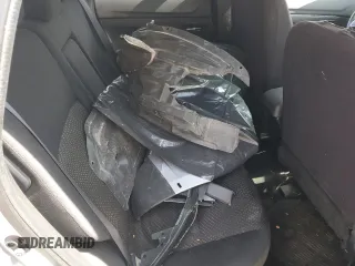 2016 Mitsubishi Outlander ES z VIN JA4AP3AU0GZ049072, wystawiony jako Copart lot #50887785 z przebiegiem 196 419 mil mil oraz Szkoda całkowita • Salvage title. Historia ofert i sprzedaży dostępna na DreamBid. Obrazek 13.