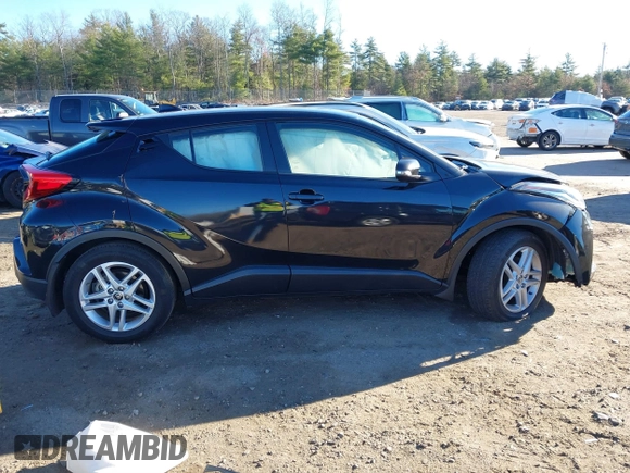 2021 Toyota C-HR LE with VIN NMTKHMBXXMR123633, listed as a IAAI auction lot 40787336 with 28,234 mi miles. Bid and sale history available at carsss.com. Image 13.
