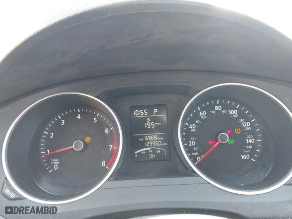 2015 Volkswagen Jetta Sedan 2.0L S with VIN 3VW2K7AJ7FM252432, listed as a IAAI auction lot 41910367 with 129,960 mi miles. Bid and sale history available at carsss.com. Image 7.