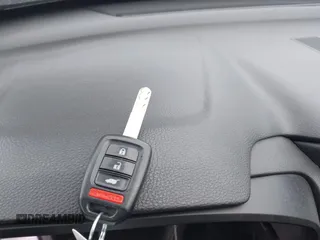 2019 Honda CR-V LX with VIN 2HKRW6H30KH208392, listed as a IAAI auction lot 41795592 with 74,771 mi miles. Bid and sale history available at carsss.com. Image 11.