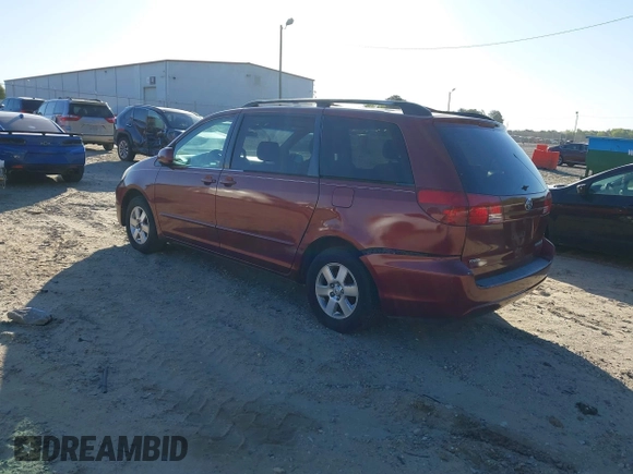 2004 Toyota Sienna XLE with VIN 5TDZA22C94S171128, listed as a IAAI auction lot 42053230 with 255,612 mi miles. Bid and sale history available at carsss.com. Image 3.