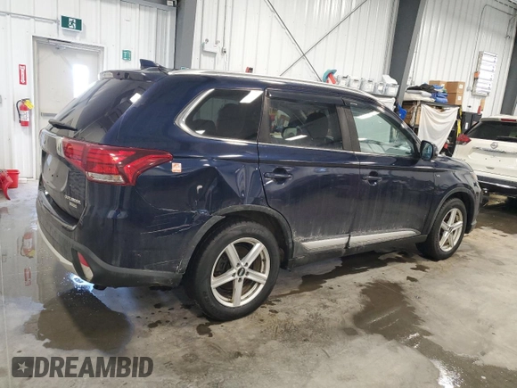 2017 Mitsubishi Outlander GT with VIN JA4JZ4AX2HZ605703, listed as a Copart auction lot 44442425 with 196,804 mi miles and Clean title. Bid and sale history available at DreamBid. Image 3.