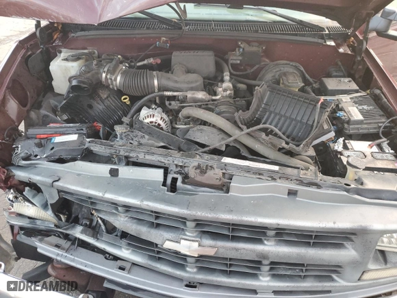 1998 Chevrolet C/K 1500 with VIN 1GCEC14W2WZ100980, listed as a Copart auction lot 84251364 with 81,245 mi miles and Salvage Title. Bid and sale history available at carsss.com. Image 11.