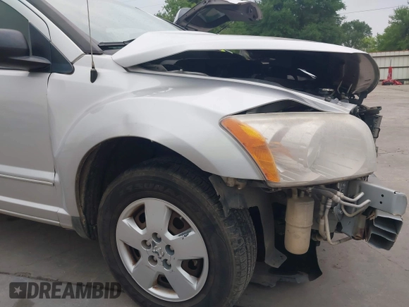 2008 Dodge Caliber SE with VIN 1B3HB28B88D646004, listed as a IAAI auction lot 41947879 with 220,825 mi miles. Bid and sale history available at carsss.com. Image 18.