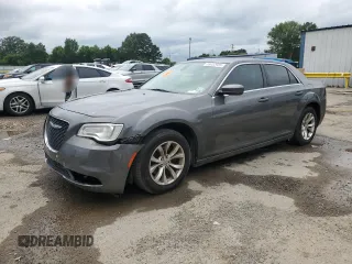 2015 Chrysler 300 Limited z VIN 2C3CCAAG5FH749133, wystawiony jako Copart lot #59032925 z przebiegiem 213 198 mil mil oraz Nie do naprawy • Non repairable. Historia ofert i sprzedaży dostępna na DreamBid. Obrazek 1.