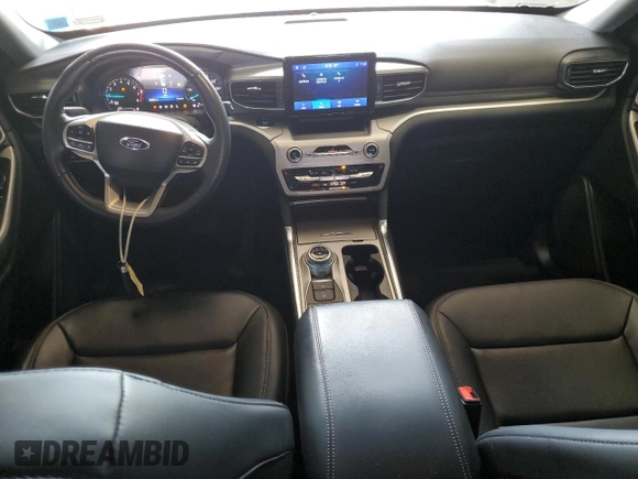 2022 Ford Explorer XLT z VIN 1FMSK8DH7NGA82787, wystawiony jako Copart lot #61729545 z przebiegiem 18 252 mil mil oraz Szkoda całkowita • Salvage title. Historia ofert i sprzedaży dostępna na DreamBid. Obrazek 8.