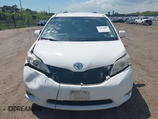 2015 Toyota Sienna LE AAS with VIN 5TDKK3DC1FS599053, listed as a IAAI auction lot 42216805 with 167,280 mi miles and . Bid and sale history available at DreamBid. Image 12.